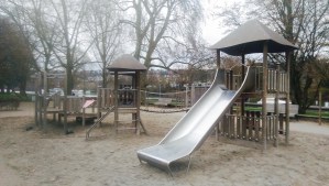 Spielplatz Rutsche Rheinanlagen Koblenz